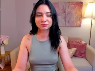 LinaVishi's Live Sex Cam Show