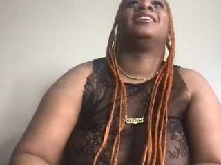 mz-wagon1 Live Webcam on CamSoda