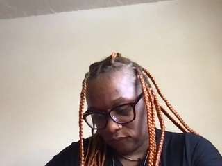 mz-wagon1 Live Webcam on CamSoda