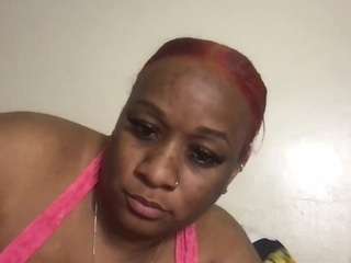 Live webcam model mz-wagon1 on Soda Cams