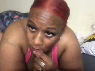 Live webcam model mz-wagon1 on Soda Cams