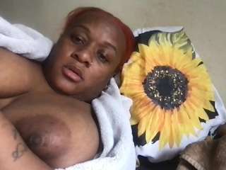 Live webcam model mz-wagon1 on Soda Cams