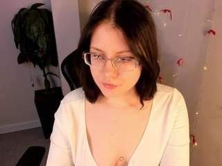 Live webcam model brianna-baldwin on Soda Cams