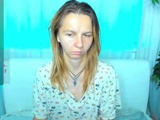 beellami from CamSoda