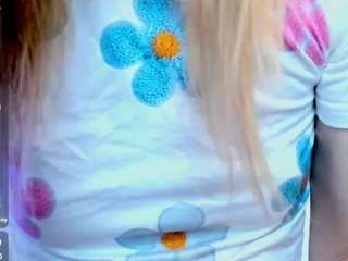 beellami's CamSoda show and profile