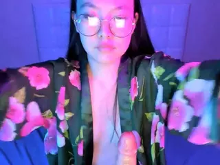 ayriumi's Live Sex Cam Show