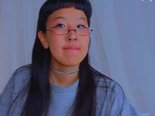 a11yson Tits live webcam