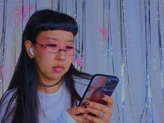 a11yson's CamSoda show and profile