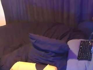 antisocialbutterf1y webcam
