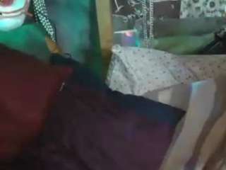 AntiSocialButterf1y live cam preview