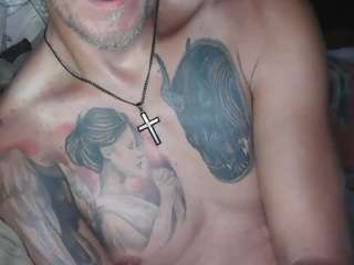 Antisocialbutterf1y's cam show statistics and live stream