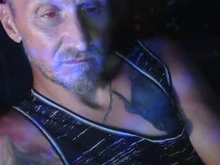 AntiSocialButterf1y live cam preview