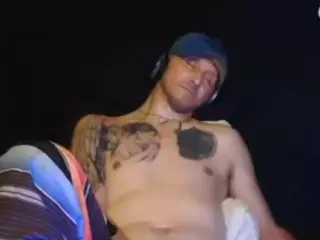 AntiSocialButterf1y's Live Sex Cam Show