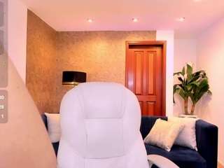 miia-evans webcam model