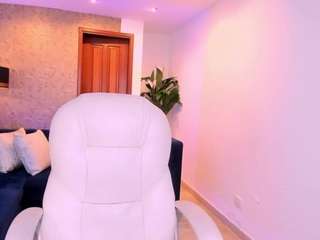 miia-evans webcam