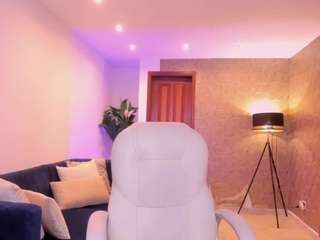 miia-evans Profile Image