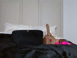 Rayne Carter live webcam show