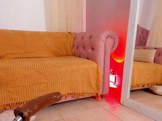 melanie-miiller Live Webcam on CamSoda