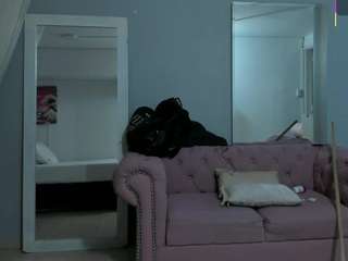 melanie-miiller Live Webcam on CamSoda