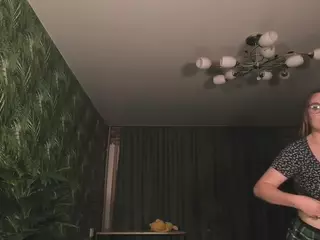 MiraYoung's Live Sex Cam Show