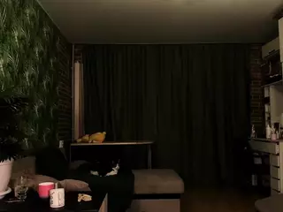 MiraYoung's Live Sex Cam Show