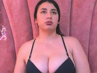  miss-quipitoss chat room