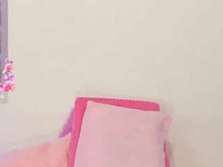 creamy-brunette camsoda