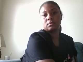 lipglosspussy live webcam show