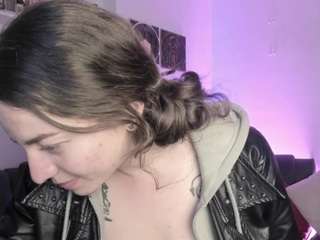 Agathaa-ks live webcam show