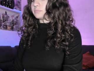 agathaa-ks Live Webcam on CamSoda
