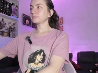 Agathaa-ks live cam preview