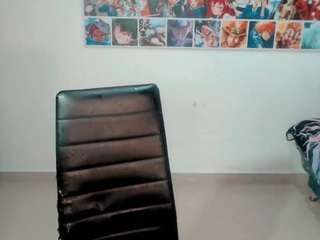 is-oriana Live Webcam on CamSoda