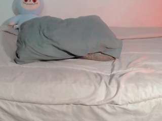 is-oriana Live Webcam on CamSoda