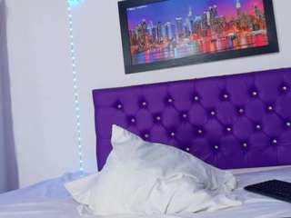  naturalboobs1 chat room