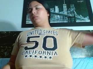 Natural Big Boobs live cam preview