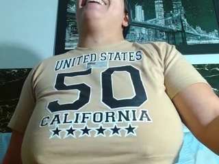 Natural Big Boobs live cam preview