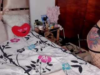 Nikole66_