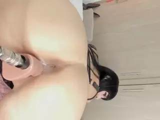 Tifa_23's Live Sex Cam Show