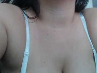 carlla1's CamSoda show and profile