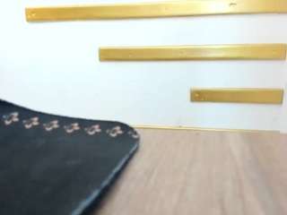 carlla1 live webcam show