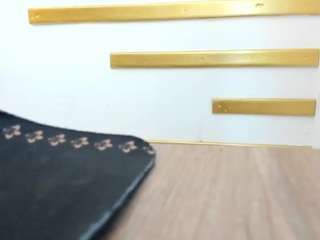 carlla1 live webcam show