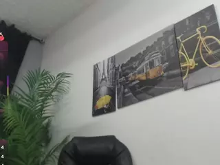 Carla Jones's Live Sex Cam Show