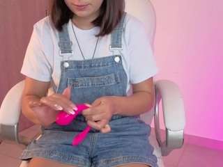 Natyspiice's cam show statistics and live stream