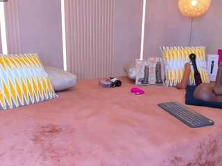 sabrina-shark webcam