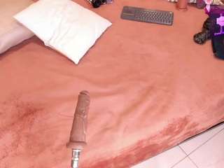 sabrina-shark Live Webcam on CamSoda