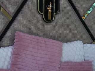 mishabrizo myfreecams