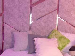 nickybanks1 Live Webcam on CamSoda