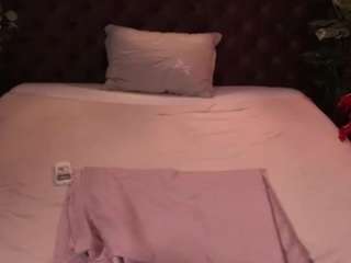 Questo modello è in diretta ora. sweetyonee