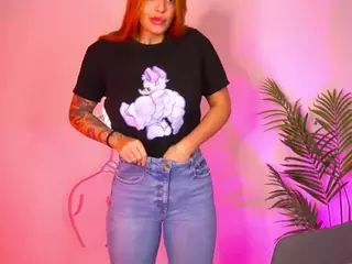 SweetyOnee's Live Sex Cam Show