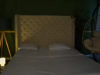 SweetyOnee's Live Sex Cam Show